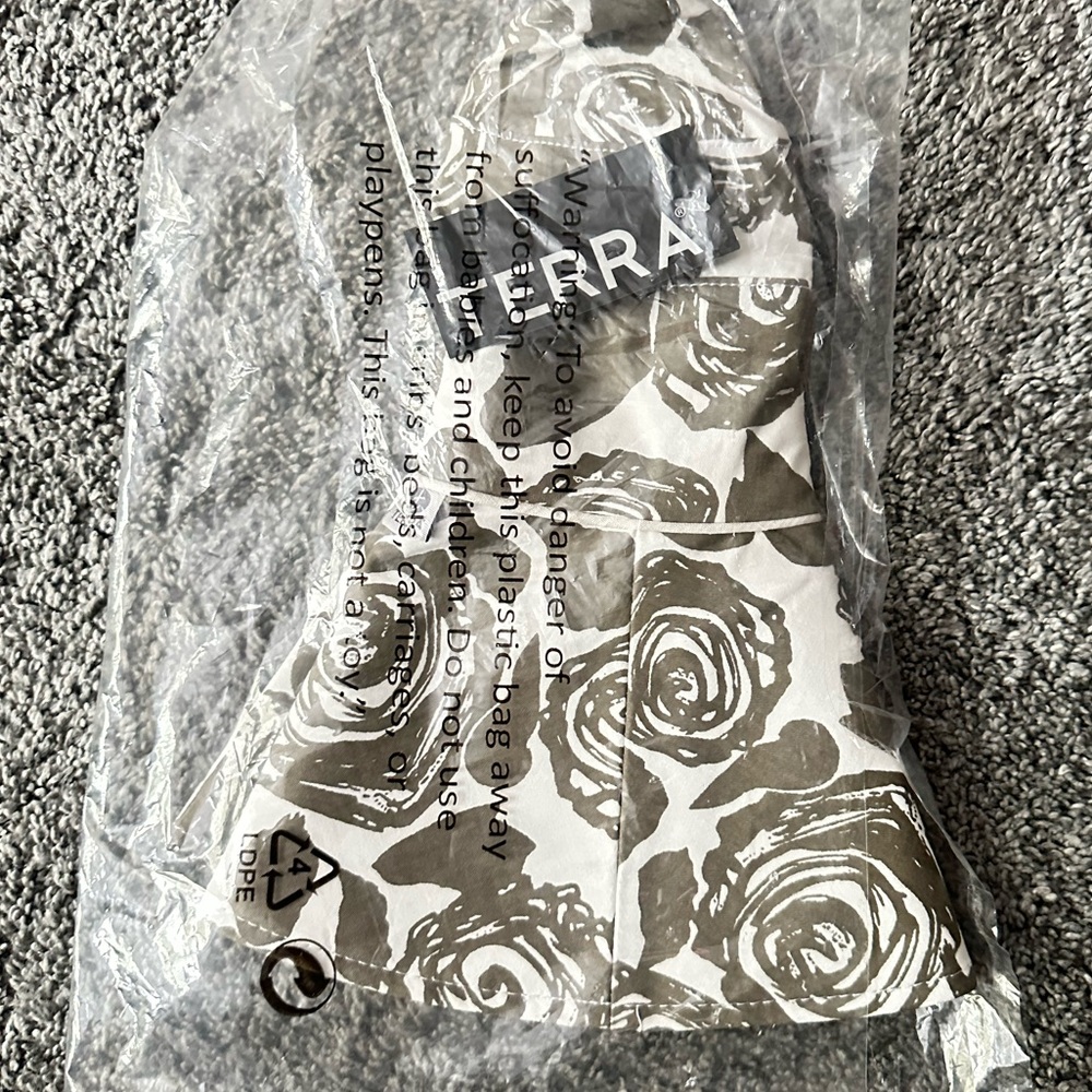 Terra | Foldable Wide Brim Sun Hat w UV Protection  | NEW with Tags 🏷️ - Picture 8 of 13